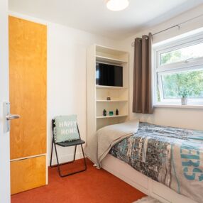Rowan Way, Malpas. For sale with Clarke & Partners estate agent.